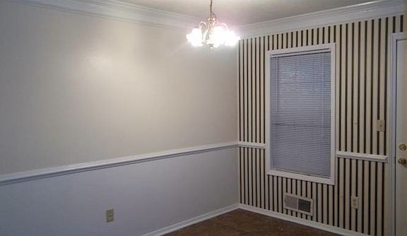 4th image of 3086 Destin Cir