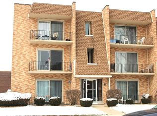 10328 S Keating Ave APT 1A, Oak Lawn, IL 60453