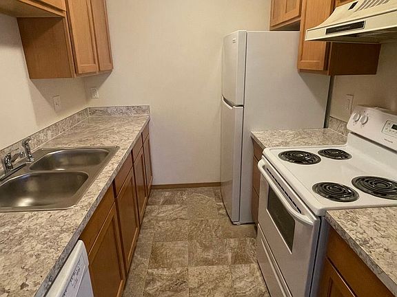 2nd image of 690 NW Atalanta Way APT M201