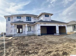 12710 S 78th Ave, Papillion, NE 68046