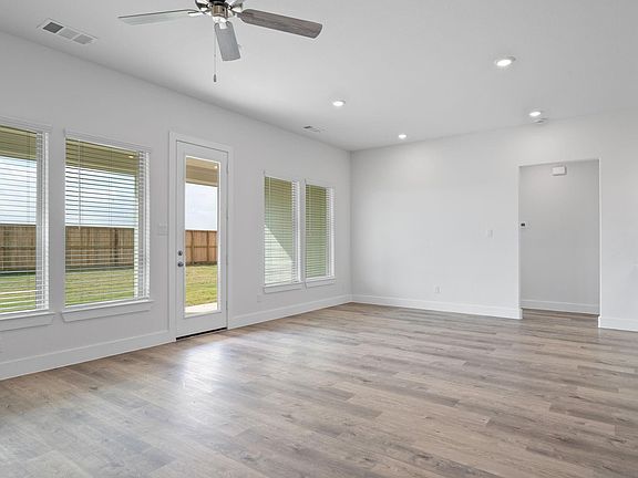 6th image of this home