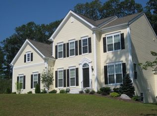 11 Farrington Ave, Norfolk, MA 02056