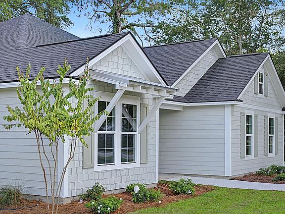2nd image of 2466 Dunn Rd