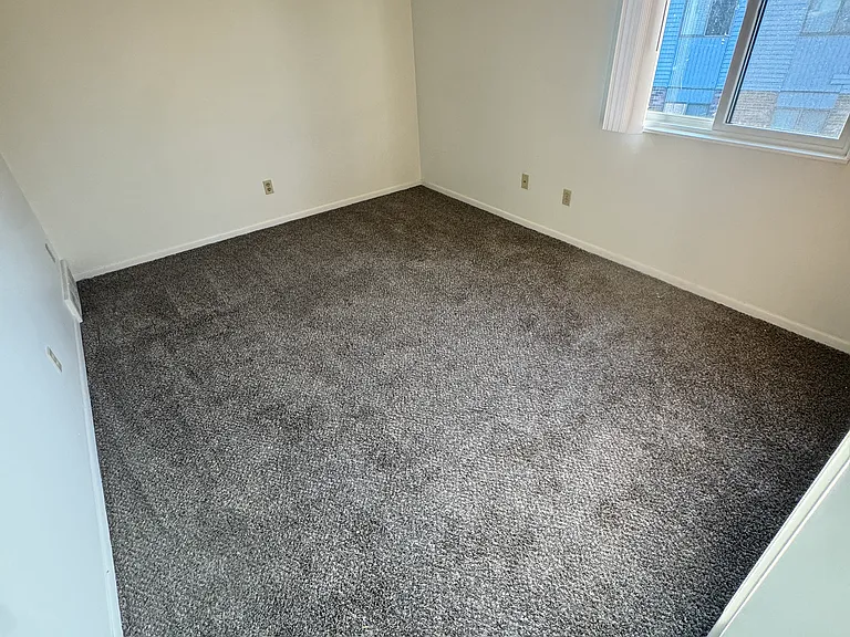 772 S Saginaw St #303 — Photo 6