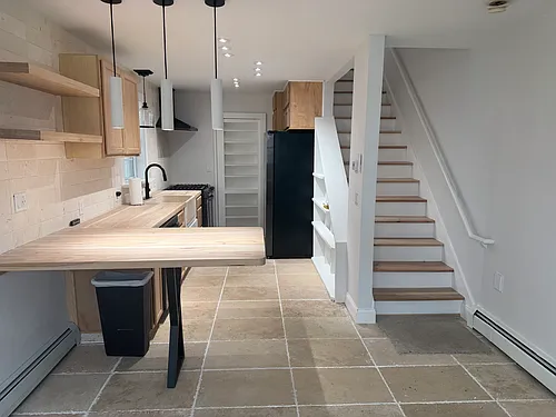 21 Kentville Ter Photo 1