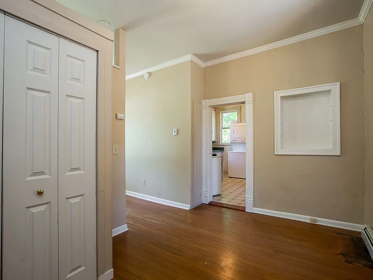 504 W Mountain Ave — Photo 22
