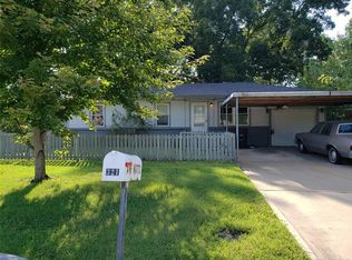 321 Meadowlark Ave, Bartlesville, OK 74006