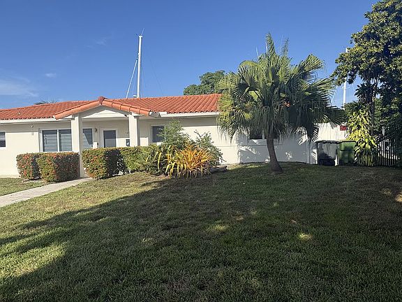 2nd image of 12921 Auralia Rd