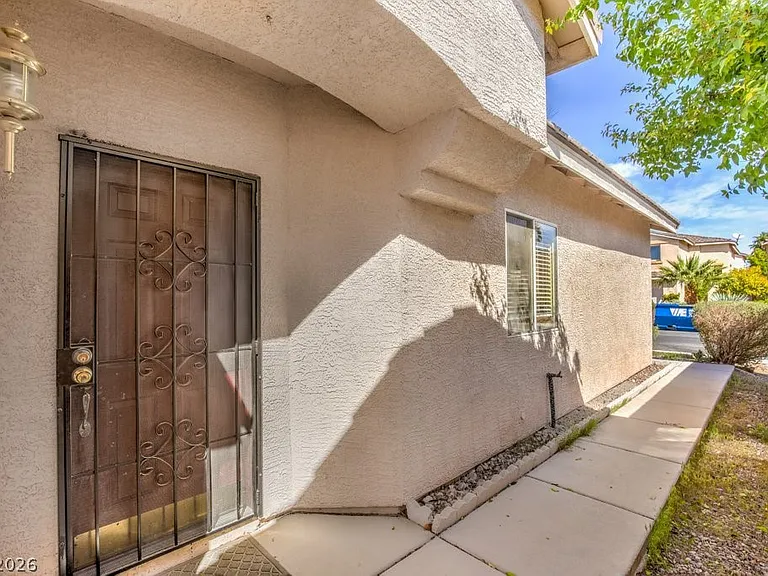 9629 Sound View Ave — Photo 4