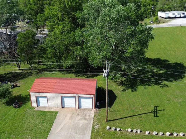 115 Dairy Street, Monett, MO 65708