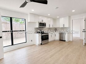 1510 W Jefferson Blvd
