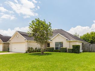 4808 Kentington Dr, Alvin, TX 77511