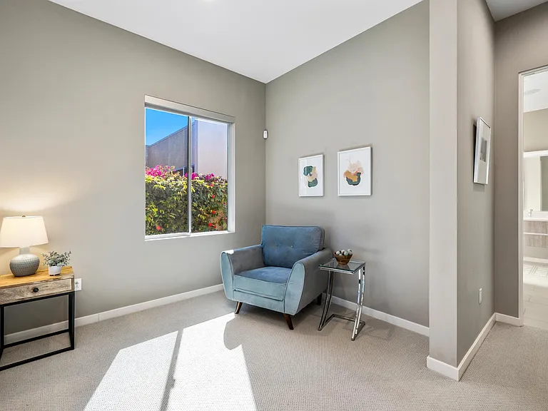 660 Equinox Way — Photo 27