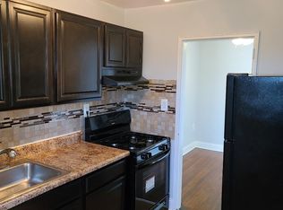 4219 1st St SE #201, Washington, DC 20032