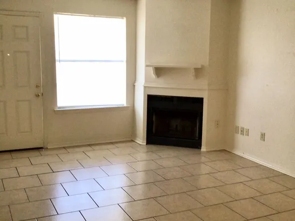 2647 Amanda Dr #A-d, Baton Rouge, LA 70810