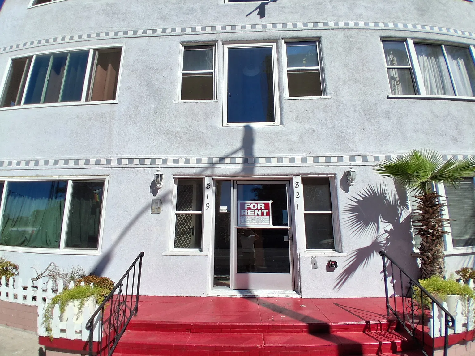 2 bed, $2,350 — Photo 1