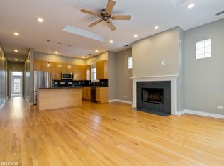 1347 W Washington Blvd APT 4A, Chicago, IL 60607