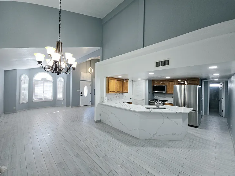 11032 Wedge Ln — Photo 1