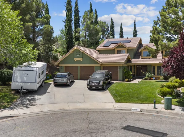 41233 Almond Ave, Palmdale, CA 93551