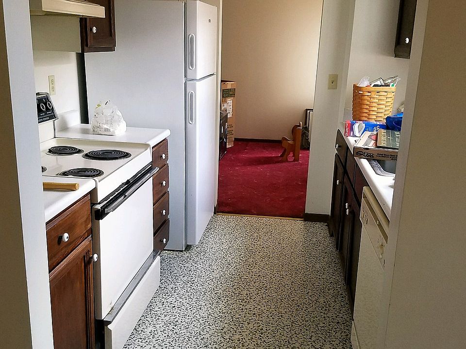 1st image of 3409 Southward Cir