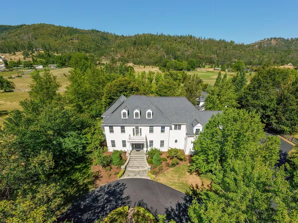 4244 Griffin Creek Rd, Medford, OR 97501