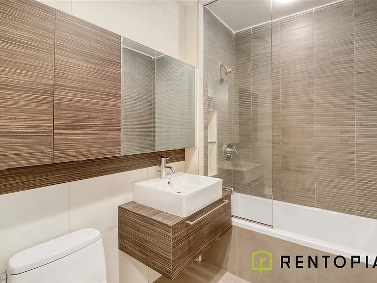 330 E 119th St #601C — Photo 7