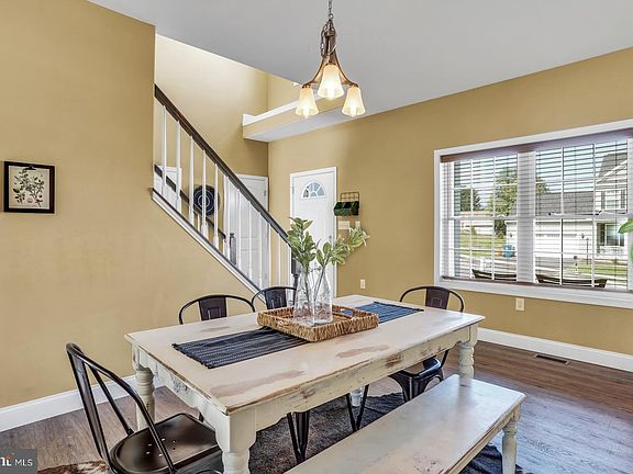 2nd image of 60 Bluegrass Way