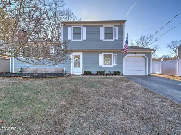 6 Grouse Drive, Bayville, NJ 08721