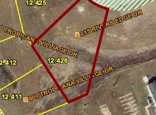 215 Rivers Edge Dr, Moscow Mills, MO 63362