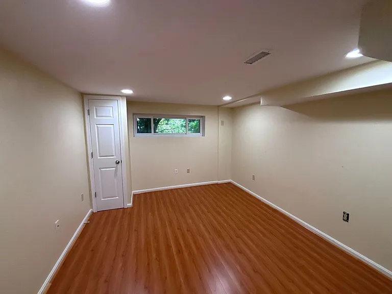 701 Robert Rd — Photo 5