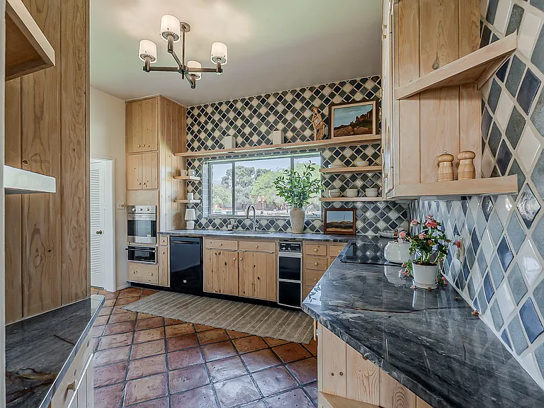 6498 E Santa Elena — Photo 13