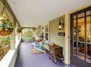 30 Ledge Rd, East Greenwich, RI 02818