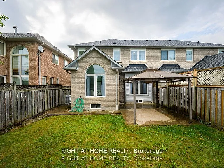 1724 Samuelson Cir — Photo 34