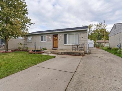 20180 Stafford St, Clinton Township, MI, 48035
