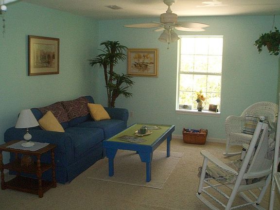 LARGE ATTACHED APARTMENT