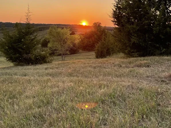 175th St, Missouri Valley, IA 51555