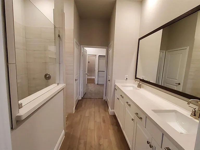 2106 Grapewood Ln — Photo 30