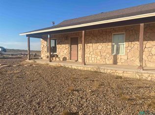 30 Paradise Ranch Rd, Carlsbad, NM 88220