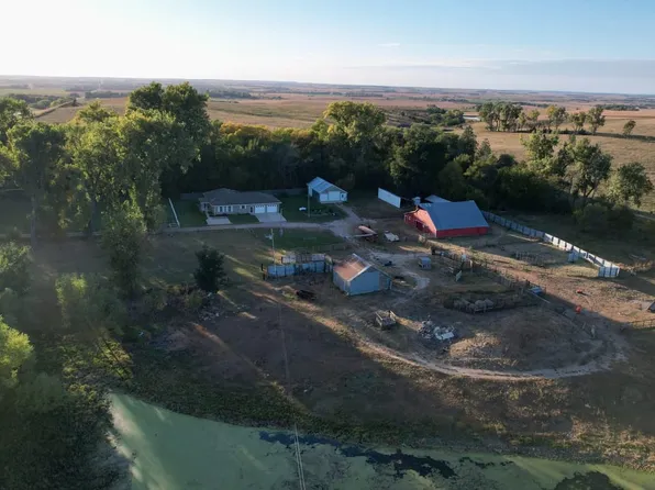55431 Highway 12, Crofton, NE 68730