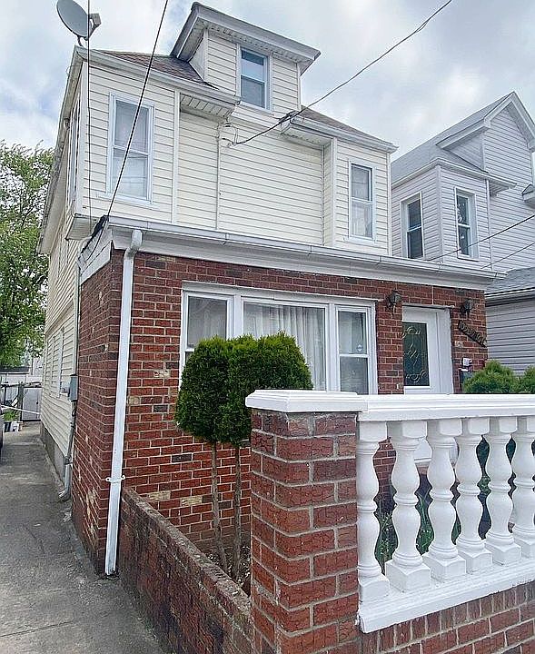 1st image of 10939 164th St