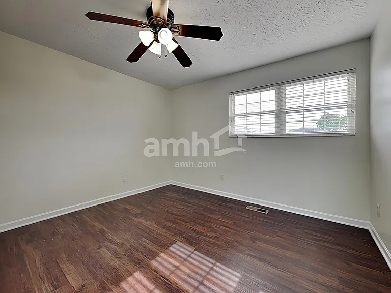 7633 Mourning Dove Ln — Photo 13