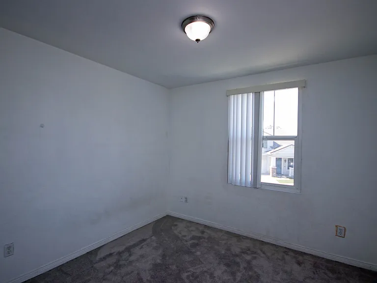 2911 Spruce Ct — Photo 21