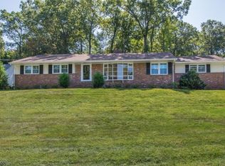 73 Stoneridge Rd, Summit, NJ 07901