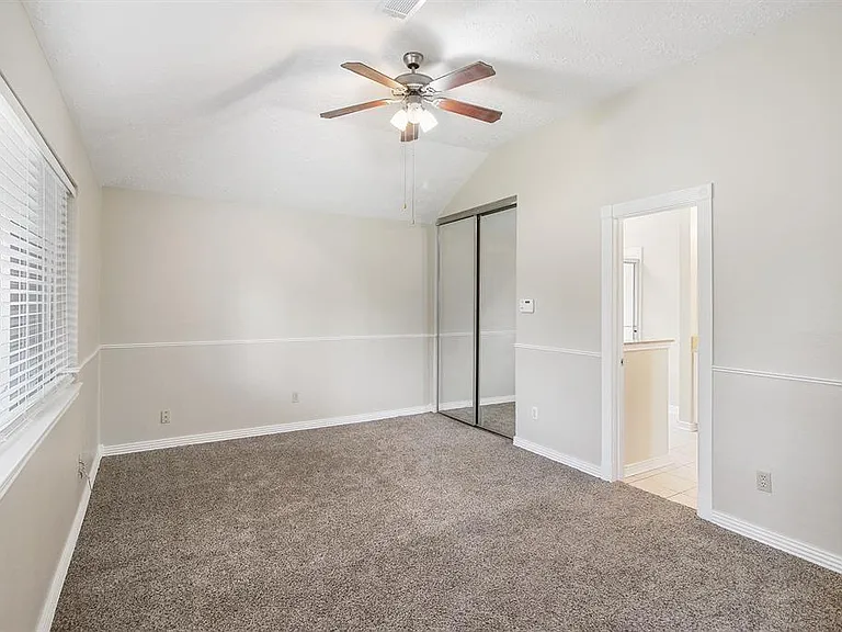 16834 Applecross Ln — Photo 9