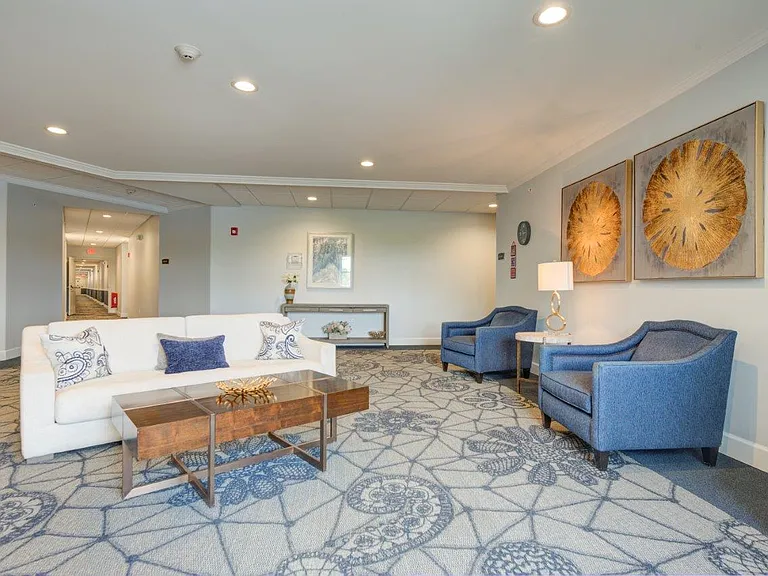 Villa Capri Apartment Homes — Photo 26