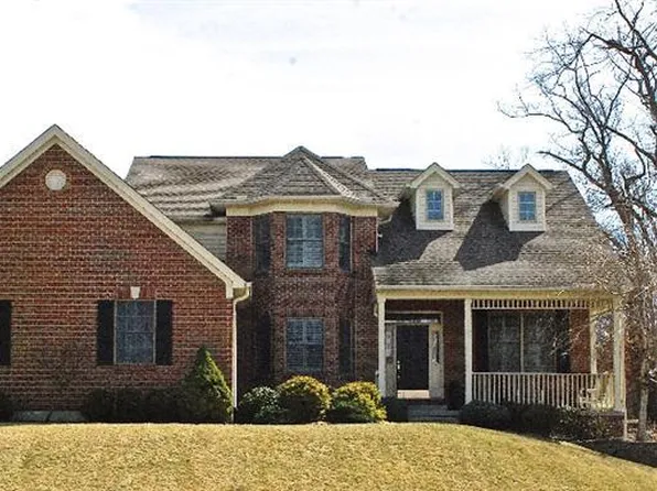 3185 Foxbourne Ln, Covington, KY 41015