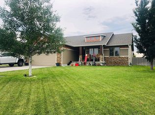 3307 Gary Ave, Dodge City, KS 67801