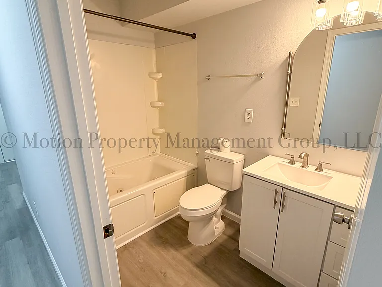 6920 Northside Dr #C — Photo 6