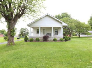 122 E Routzong Dr, Fairborn, OH 45324
