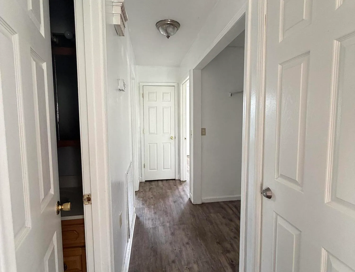 3 bed, 2.0 bath, 1494 sqft, $1,700 — Photo 4